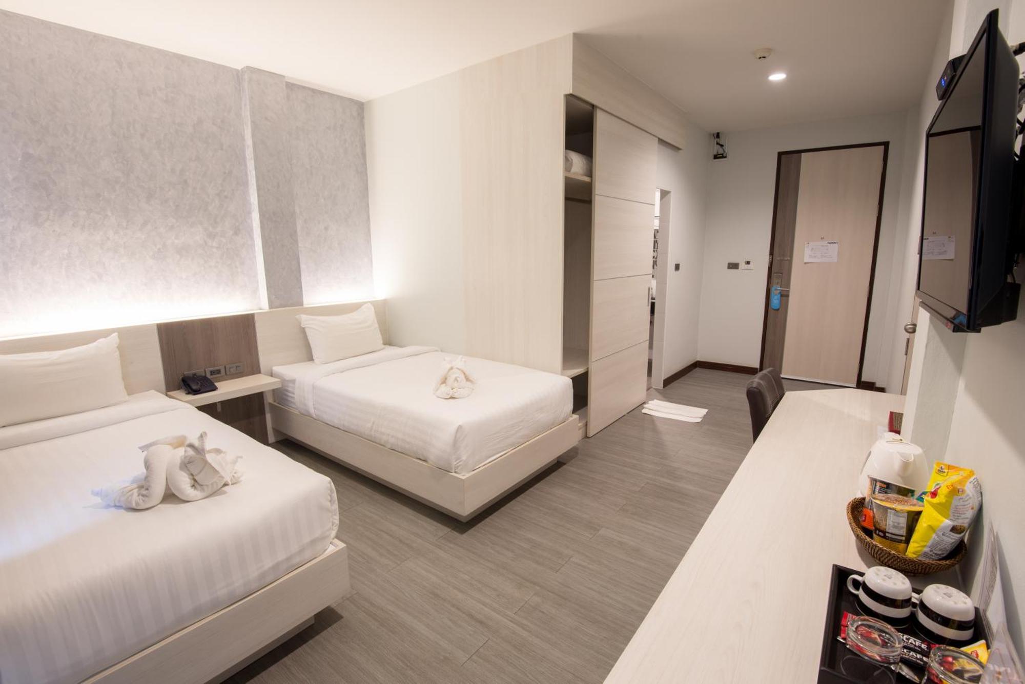 Socool Grand Hotel Nang Rong Εξωτερικό φωτογραφία