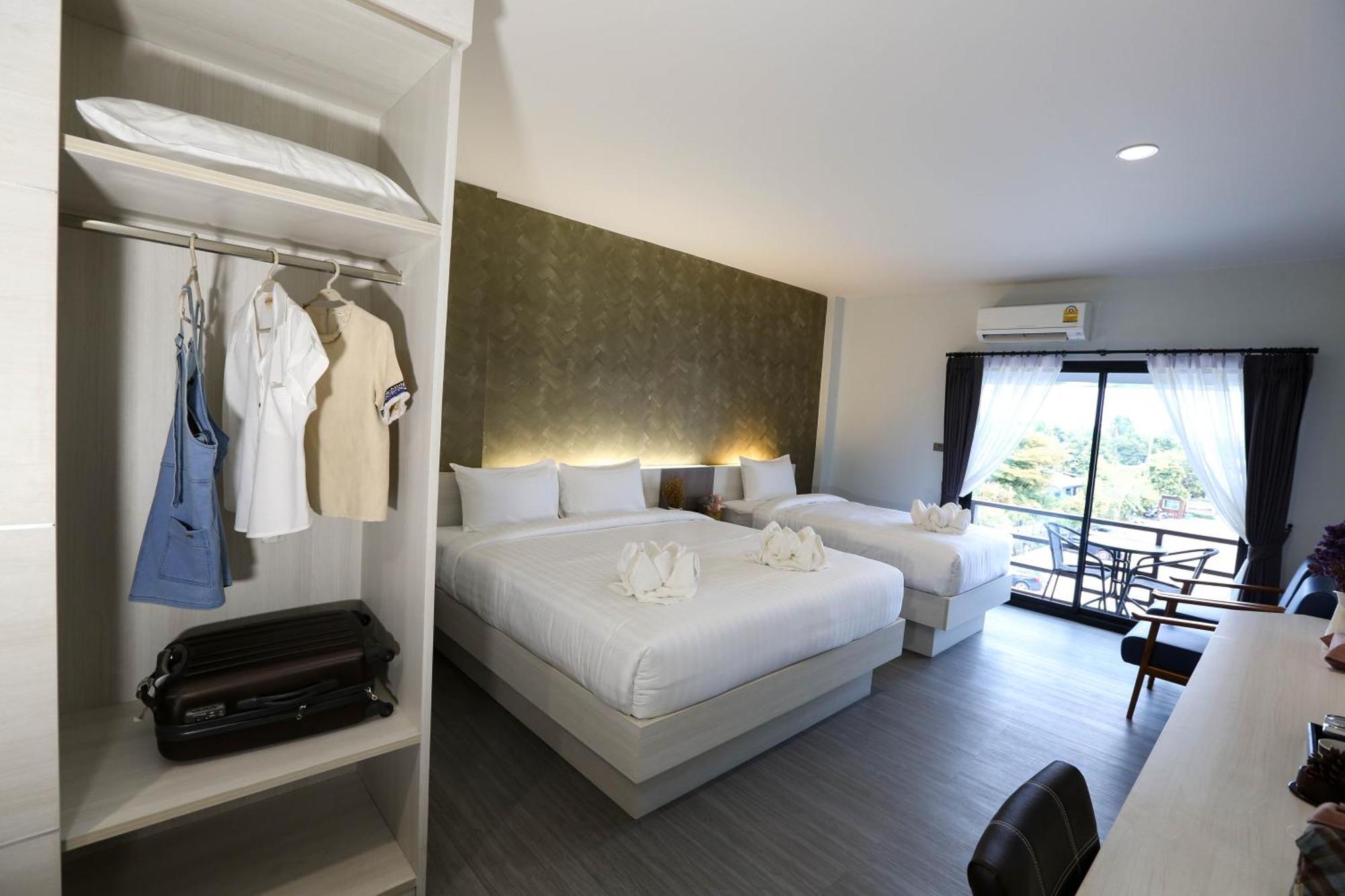 Socool Grand Hotel Nang Rong Εξωτερικό φωτογραφία