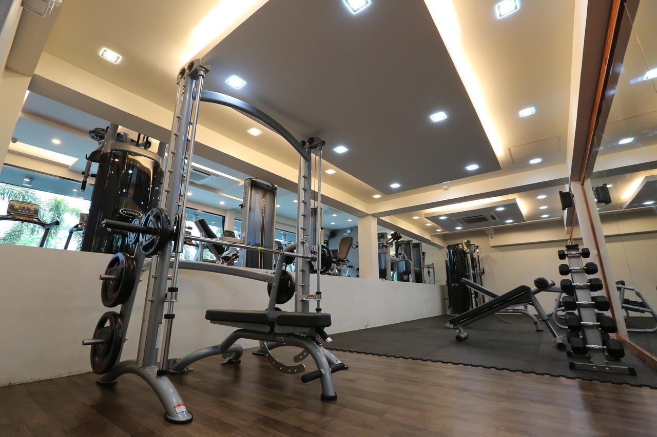 Socool Grand Hotel Nang Rong Εξωτερικό φωτογραφία